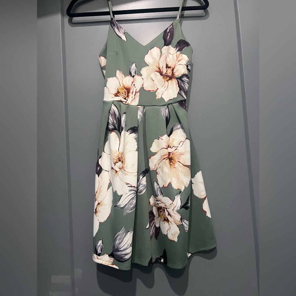 Monteau Green Floral Mini Dress - Small